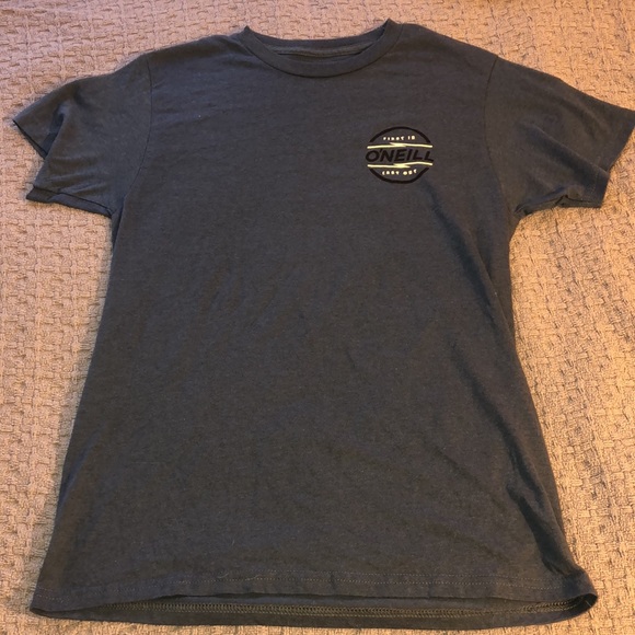o’neill tee 💙 - Picture 3 of 5